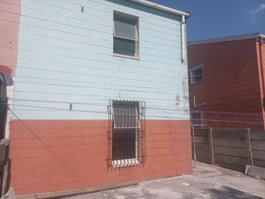 3 Bedroom Property for Sale in Rocklands Western Cape